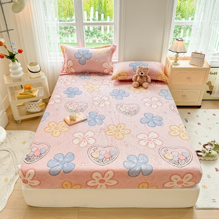 91家纺网 家纺一手货源 找家纺 恋佳居 2025新款加厚雪花绒印花床笠 花海