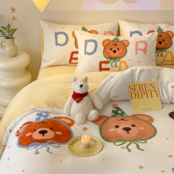 91家纺网 家纺一手货源 找家纺 星座家纺 2025新款大版卡通牛奶绒四件套 点点熊