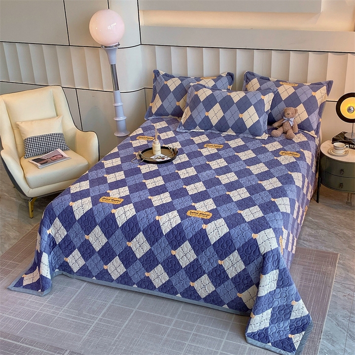 91家纺网 家纺一手货源 找家纺 凯儿 2025新款A类牛奶绒印花单床盖三件套 英伦时光