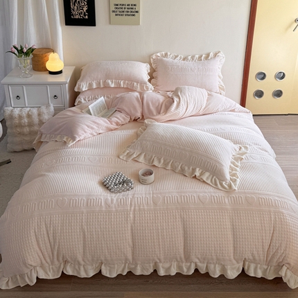 2024新款法式公主风加厚牛奶绒立体雕花绒四件套 爱心min粉