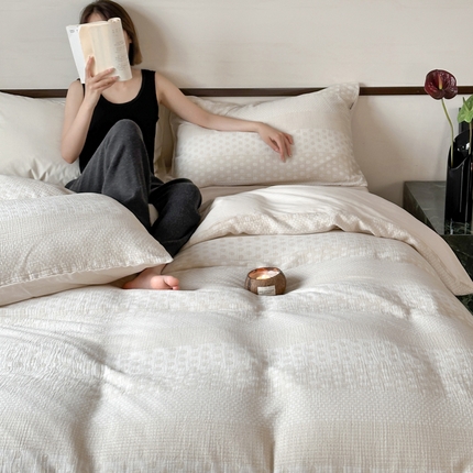 91家纺网 家纺一手货源 找家纺 玛奇朵 2024新品韩国A类色织简约双面波点提花双层皱皱纱-波尔卡舞曲 波尔卡舞曲-杏