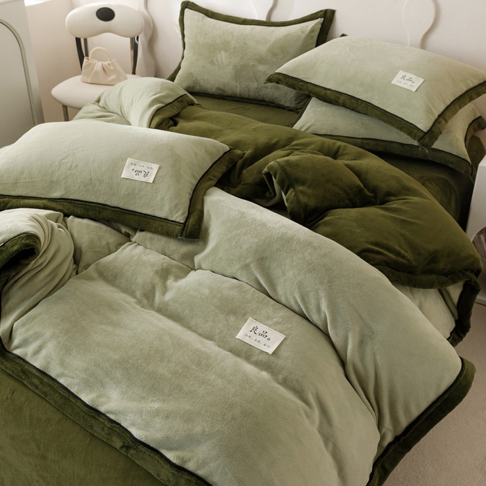 91家纺网 家纺一手货源 找家纺 2024新款牛奶绒双拼可拆洗冬被被子被芯 双拼可拆洗-浅水绿+橄榄绿
