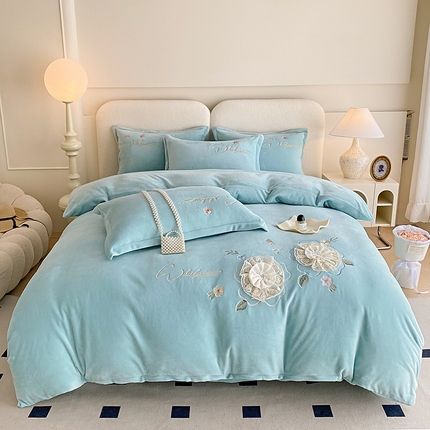 孟鑫家纺 2025新款加厚牛奶绒手工花绣花四件套莱茵花园系列 莱茵花园-梵星兰