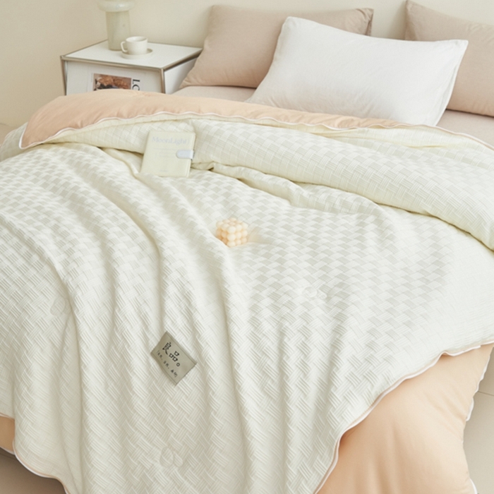 91家纺网 家纺一手货源 找家纺 子由 2024新款b类良品格子母冬被被子被芯 子母被-白+杏