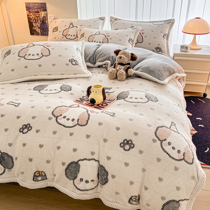 91家纺网 家纺一手货源 找家纺 倾慕家纺 2024新款加厚保暖6D立体雪花绒系列-四件套 礼物小狗