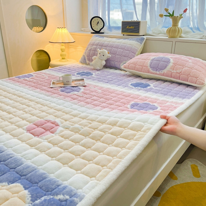 91家纺网 家纺一手货源 找家纺 眠势力 2025新款牛奶绒床垫保防滑床护垫床褥学生垫子可机洗 炫彩