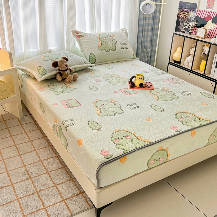 91家纺网 家纺一手货源 找家纺 倾慕家纺 2024新款加厚保暖6D立体雪花绒系列-单床笠 绿色小龙