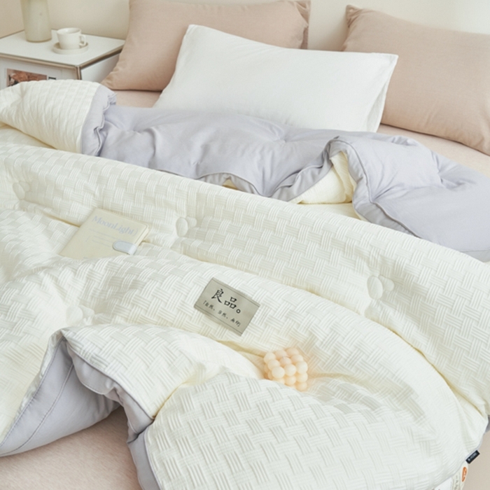 91家纺网 家纺一手货源 找家纺 2024新款b类针织良品格大豆纤维冬被被子被芯 良品格-白+灰