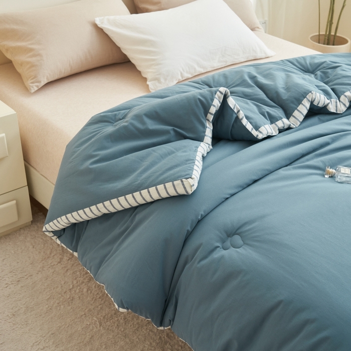 91家纺网 家纺一手货源 找家纺 2024新款b类简约条纹立体大豆纤维冬被被子被芯 条纹立体-黛蓝