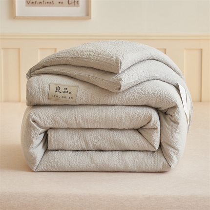 91家纺网 家纺一手货源 找家纺 子由 2024新款b类韩系邹邹格大豆纤维冬被被子被芯 邹邹格-浅灰