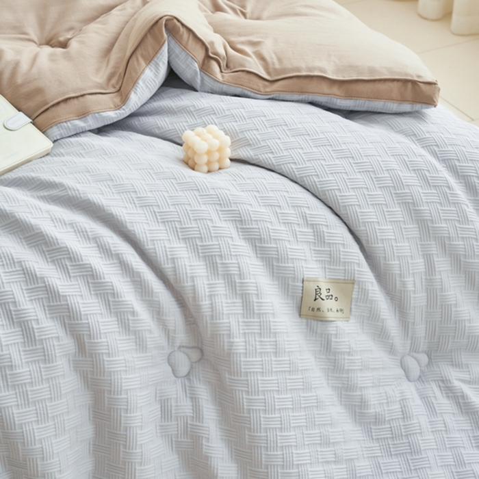 91家纺网 家纺一手货源 找家纺 2024新款b类针织良品格大豆纤维冬被被子被芯 良品格-灰+驼