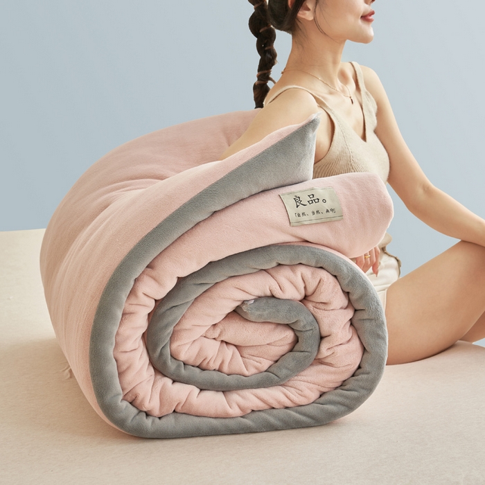 91家纺网 家纺一手货源 找家纺 2024新款双面牛奶绒德绒拼色冬被四件套 德绒拼色-豆沙