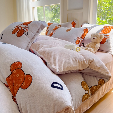 91家纺网 家纺一手货源 找家纺 （总）狂想家 2025新款加厚牛奶绒卡通印花四件套