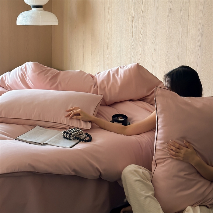 91家纺网 家纺一手货源 找家纺 三味舒屋 2024秋冬美拉德色系50s全棉磨毛四件套-棚拍详情图 蜜粉