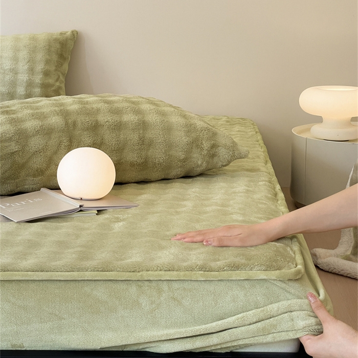 91家纺网 家纺一手货源 找家纺 欧邦 新款泡泡绒仿兔毛牛奶绒床笠可搭配同款毛毯（外贸供货） 泡泡芥黄