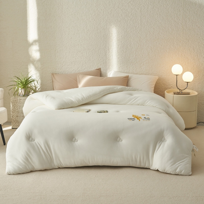 91家纺网 家纺一手货源 找家纺 2024新款b类针织简约条纹大豆冬被被子被芯 针织条纹-米白