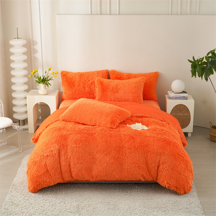 91家纺网 家纺一手货源 找家纺 品尚嘉家纺2025新款纯色水貂绒四件套长毛绒保暖套件桔色