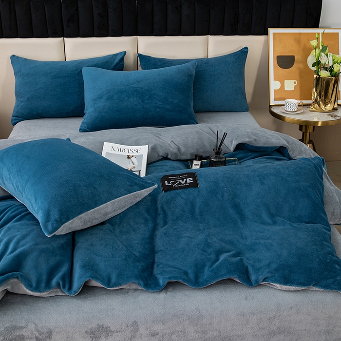 91家纺网 家纺一手货源 找家纺 鸿羽樱（鸿羽樱）家纺 2024新款牛奶绒四件套 宝石蓝+灰