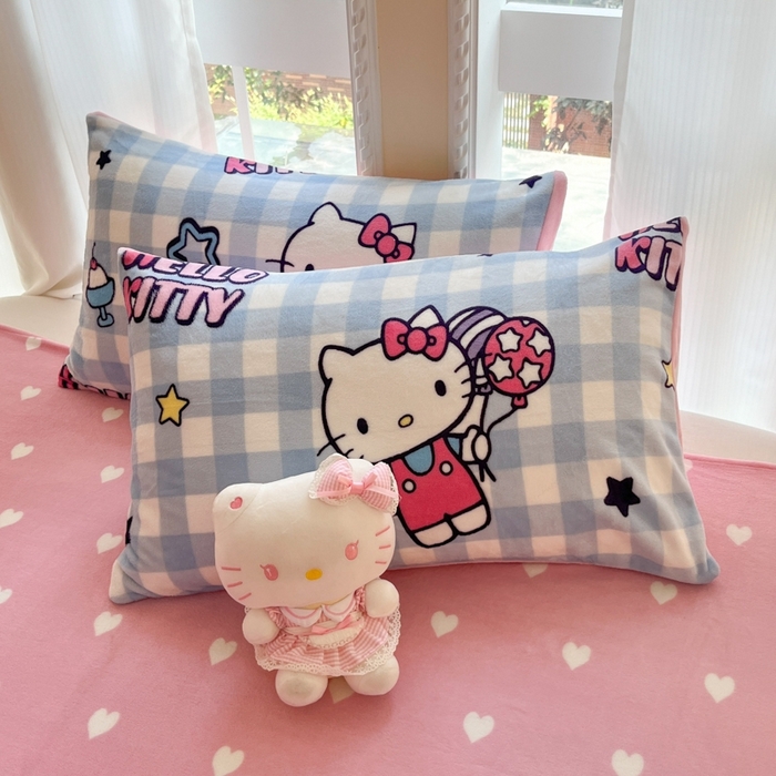 91家纺网 家纺一手货源 找家纺 2024新款三丽鸥牛奶绒小版四件套 牛奶绒小版-幸运星KT猫