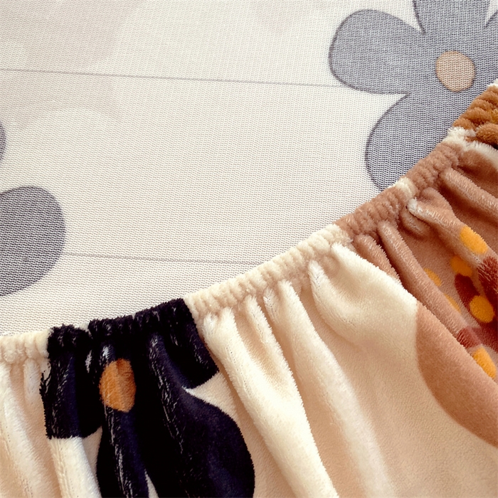 91家纺网 家纺一手货源 找家纺 凯儿家纺  2024新款加厚高克重印花系列单床笠 落樱缤纷