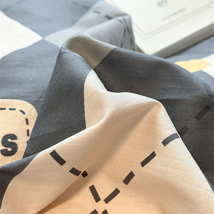 91家纺网 家纺一手货源 找家纺 红粉佳人 2025新款棉加绒印花四件套 格韵空间