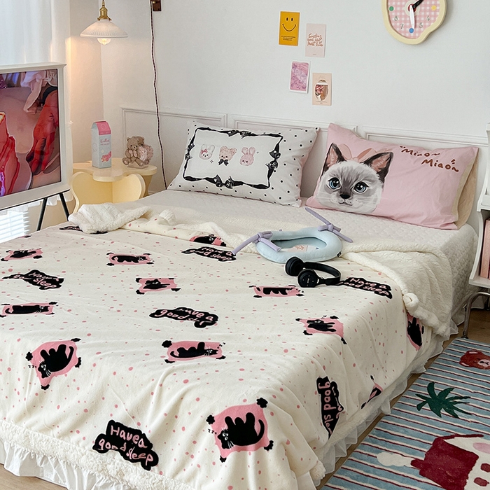 91家纺网 家纺一手货源 找家纺 昔可家纺 2024新款羊羔绒牛奶绒毛毯系列（三）-卡通系列 晚安猫猫