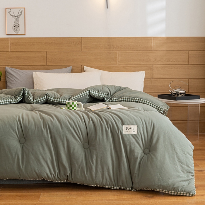 91家纺网 家纺一手货源 找家纺 2024新款无印风棋盘格立体边大豆纤维冬被 风格一 棋盘格-墨子绿