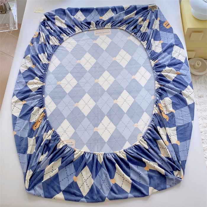 91家纺网 家纺一手货源 找家纺 凯儿家纺  2024新款加厚高克重印花系列单床笠 英伦时光