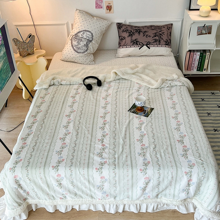 91家纺网 家纺一手货源 找家纺 昔可家纺 2024新款羊羔绒牛奶绒毛毯系列（三）-ins小清新系列 琉璃花语