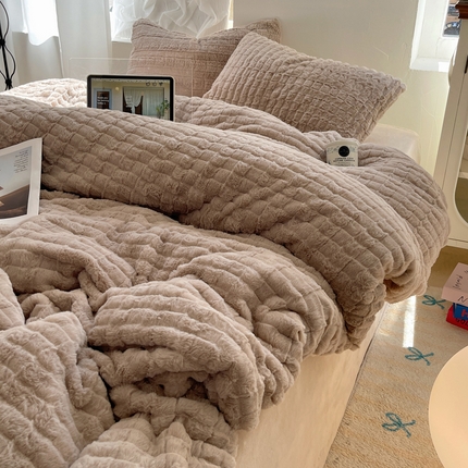 2024新款全消光兔毛320克牛奶绒A类纯色立体四件套 奶咖