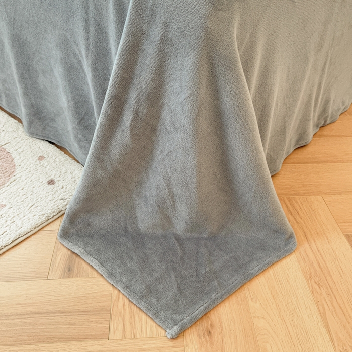 91家纺网 家纺一手货源 找家纺 卡派 2024新款冬季亲肤透气牛奶绒印花四件套 凡客花