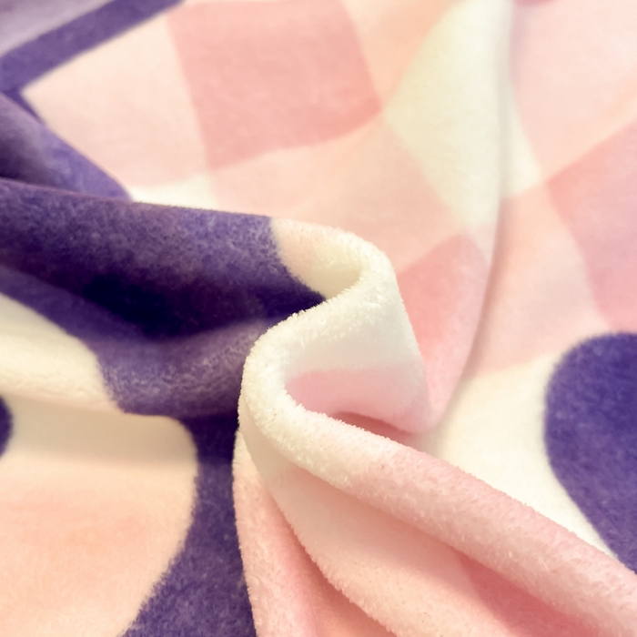 91家纺网 家纺一手货源 找家纺 2024新品正版三丽鸥授权大版卡通平网数码印花加厚高克重牛奶绒系列四件套 绒大版-R甜趣库洛米