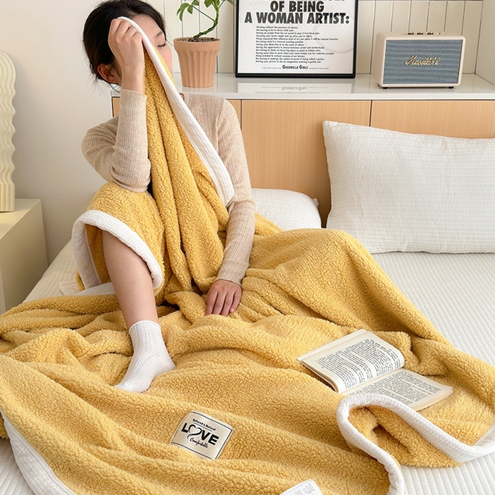 91家纺网 家纺一手货源 找家纺 沐棉 2024新款羊羔绒泰迪绒毛毯 柠檬黄