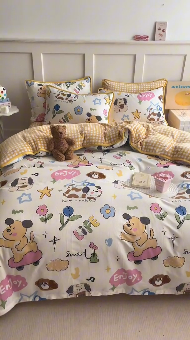 91家纺网 家纺一手货源 找家纺 红粉佳人 2025新款棉加绒印花四件套 欢乐狗