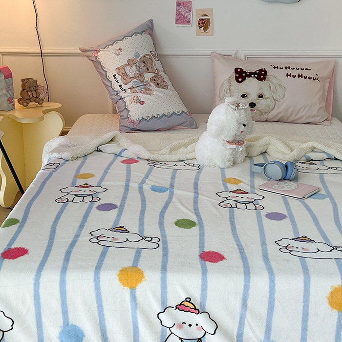 91家纺网 家纺一手货源 找家纺 昔可家纺 2024新款羊羔绒牛奶绒毛毯系列（三）-卡通系列 蓝波纹奶狗