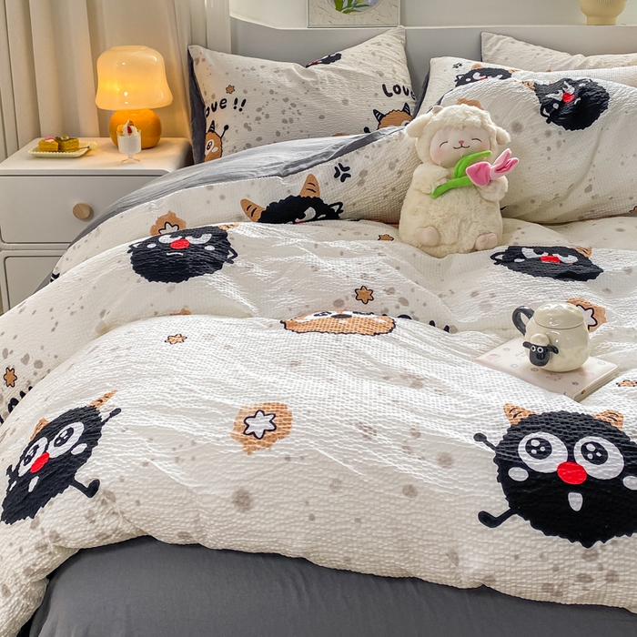 91家纺网 家纺一手货源 找家纺 悦织湾家纺 2025新款轻奢北欧风小清新印花水洗棉四件套 煤球宝宝