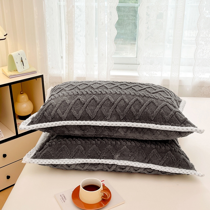 91家纺网 家纺一手货源 找家纺 梦舒羽  2025新款220克高克重塔芙绒枕套枕芯套宿舍枕头套单人一对装 至尊灰