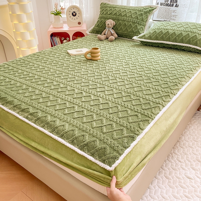 91家纺网 家纺一手货源 找家纺 梦舒羽 2025新款220克高克重塔芙绒床笠床垫保护套床单套床盖 茶绿色