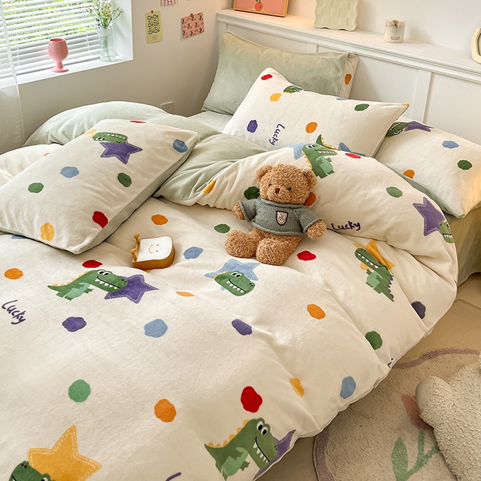 91家纺网 家纺一手货源 找家纺 2024新款200g加厚防静电牛奶绒小清新四件套 绒-鳄鱼宝宝