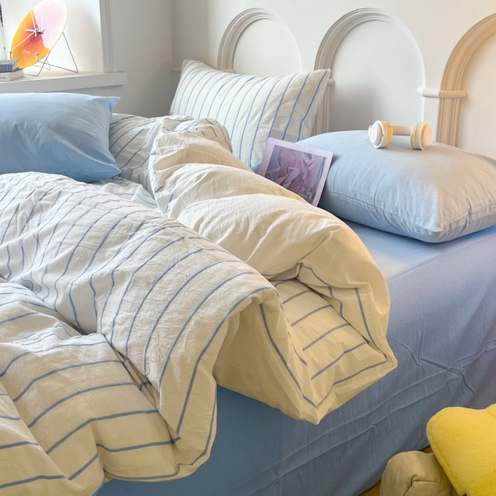 91家纺网 家纺一手货源 找家纺 千朵 2024新款撞色条纹色织提花水洗棉被套四件套 天小蓝