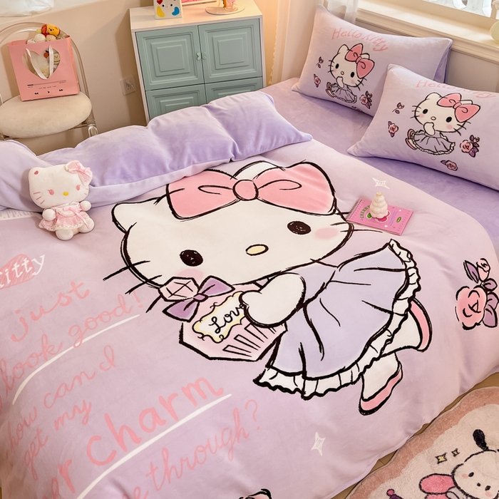 91家纺网 家纺一手货源 找家纺 2024新品正版三丽鸥授权大版卡通平网数码印花加厚高克重牛奶绒系列四件套 绒大版-R玫瑰香水kitty