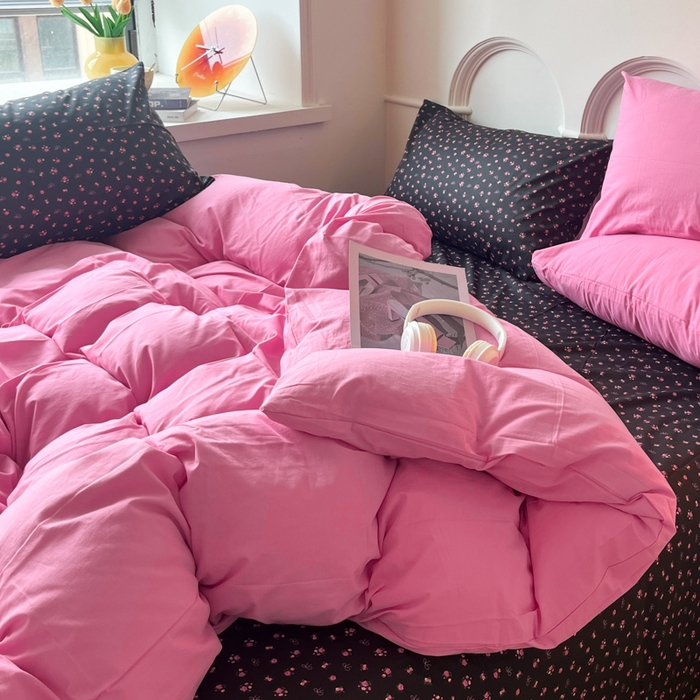 91家纺网 家纺一手货源 找家纺 千朵 2024新款全棉水洗棉混搭双拼四件套 繁花粉