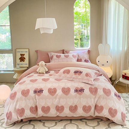 91家纺网 家纺一手货源 找家纺 2025新款全棉加厚生态磨毛印花四件套-基础款 心心相印粉