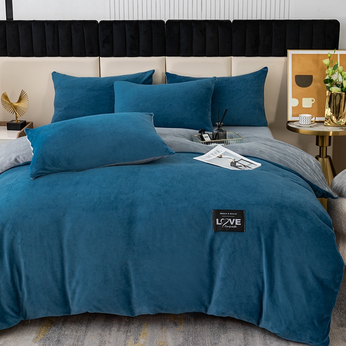 91家纺网 家纺一手货源 找家纺 鸿羽樱（鸿羽樱）家纺 2024新款牛奶绒四件套 宝石蓝+灰