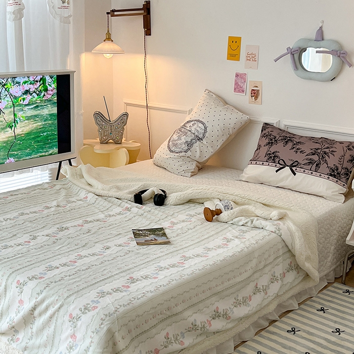 91家纺网 家纺一手货源 找家纺 昔可家纺 2024新款羊羔绒牛奶绒毛毯系列（三）-ins小清新系列 琉璃花语