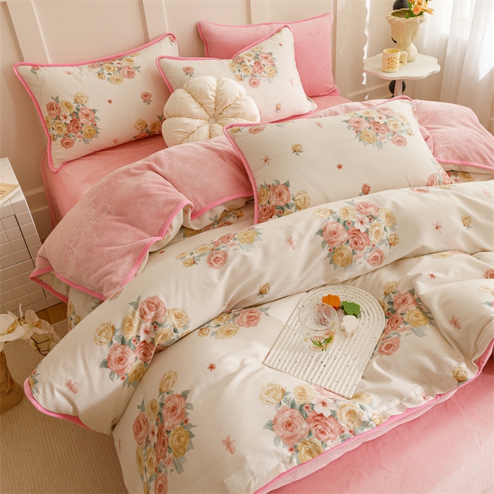 91家纺网 家纺一手货源 找家纺 红粉佳人 2025新款棉加绒印花四件套 花期而遇