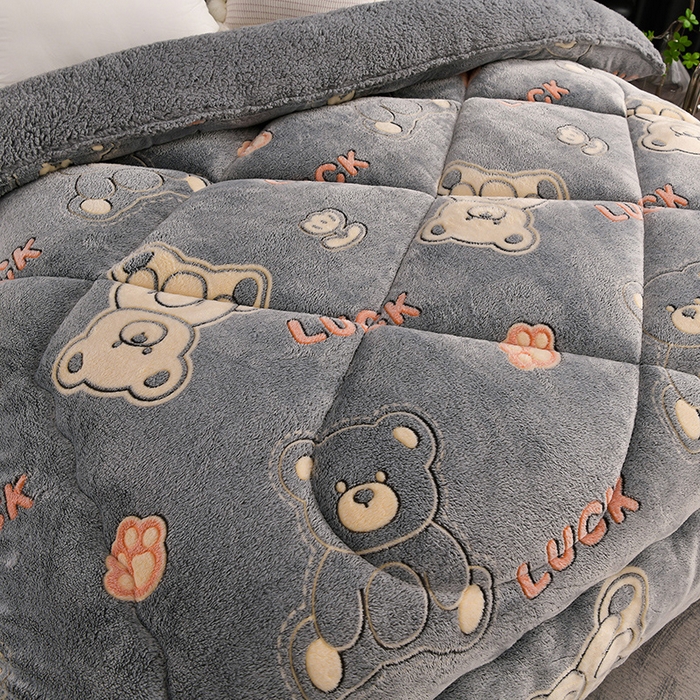 91家纺网 家纺一手货源 找家纺 （总）南北家居 2024新款AB版雪花绒羊羔绒冬被被子被芯