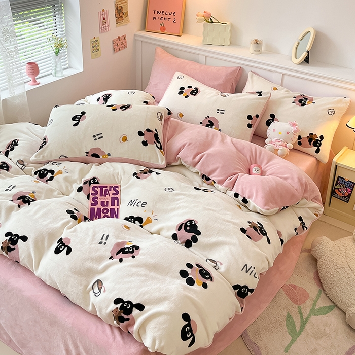 91家纺网 家纺一手货源 找家纺 2024新款200g加厚防静电牛奶绒小清新四件套 绒-小羊泡芙