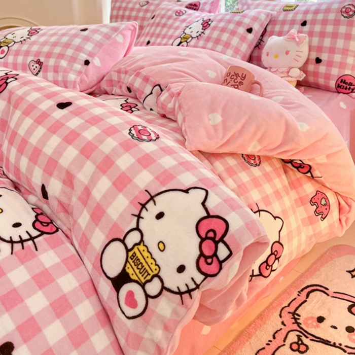 91家纺网 家纺一手货源 找家纺 2024新款三丽鸥牛奶绒小版四件套 牛奶绒小版-饼干KT猫