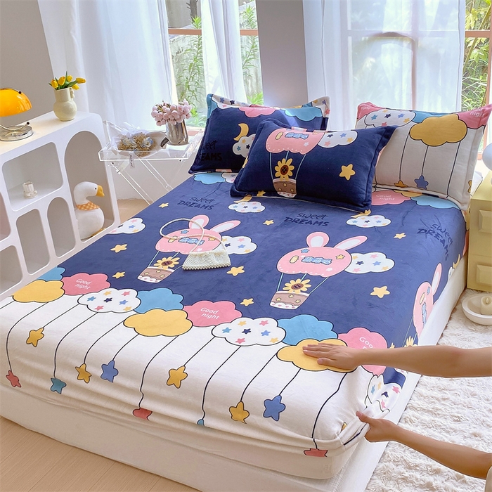 91家纺网 家纺一手货源 找家纺 凯儿家纺  2024新款加厚高克重印花系列单床笠 天空之旅